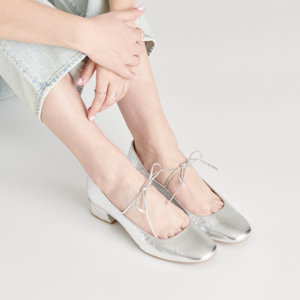 Dolce Vita Ardien Heels Silver Crinkle Patent