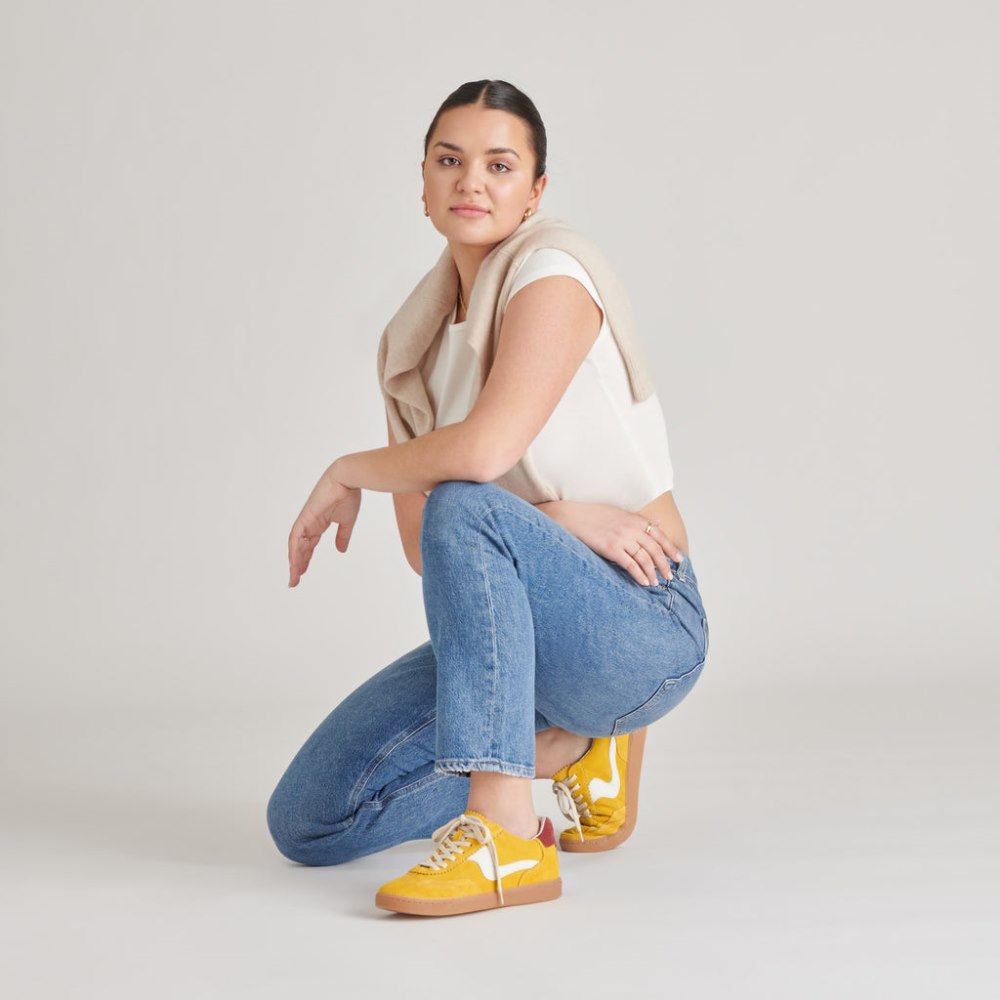 Dolce Vita Notice Sneakers Mustard Suede
