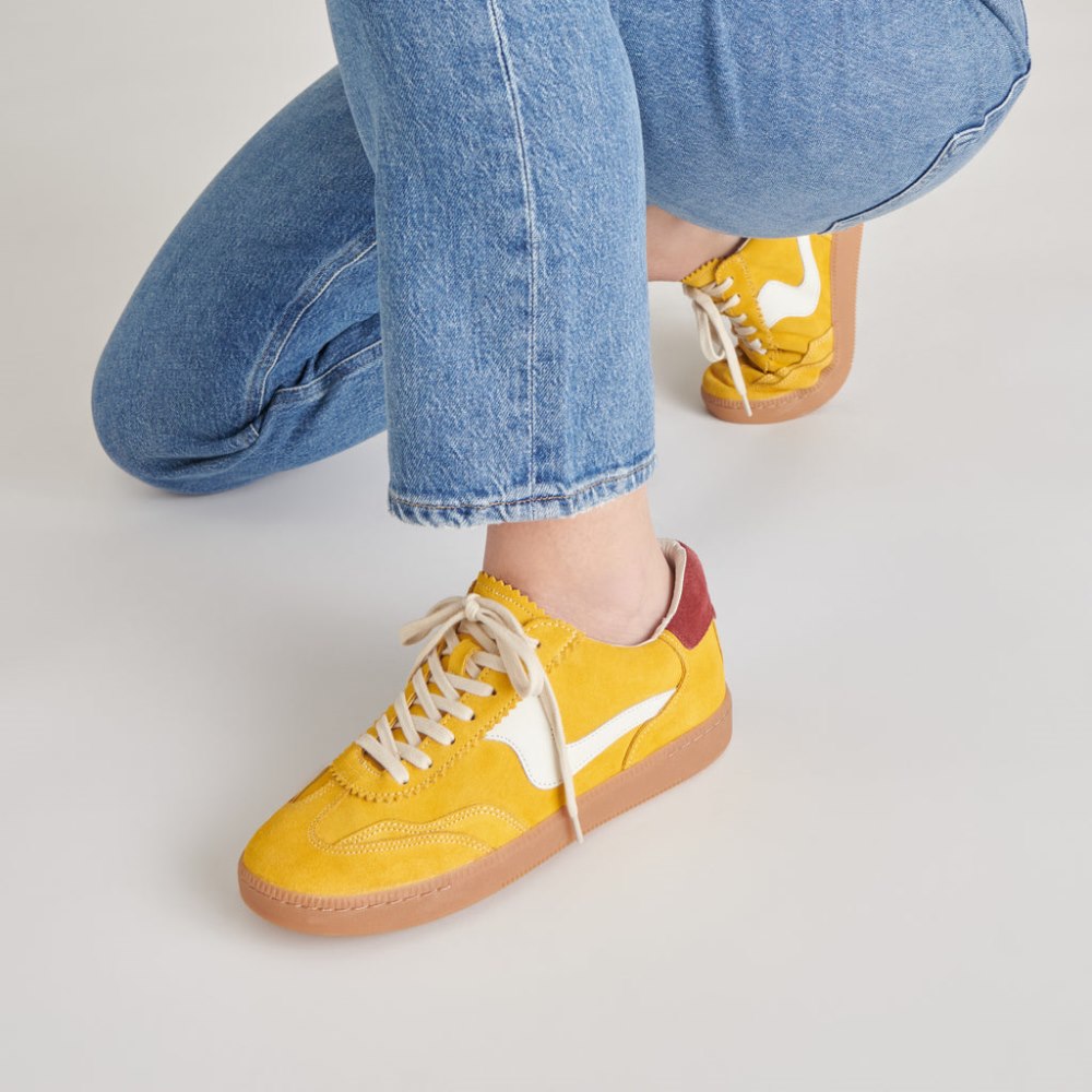 Dolce Vita Notice Sneakers Mustard Suede