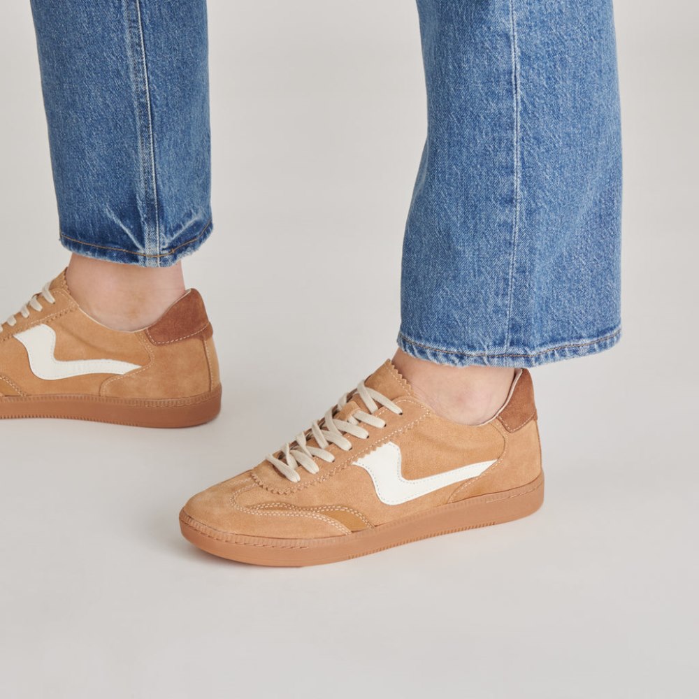 Dolce Vita Notice Sneakers Brown Suede