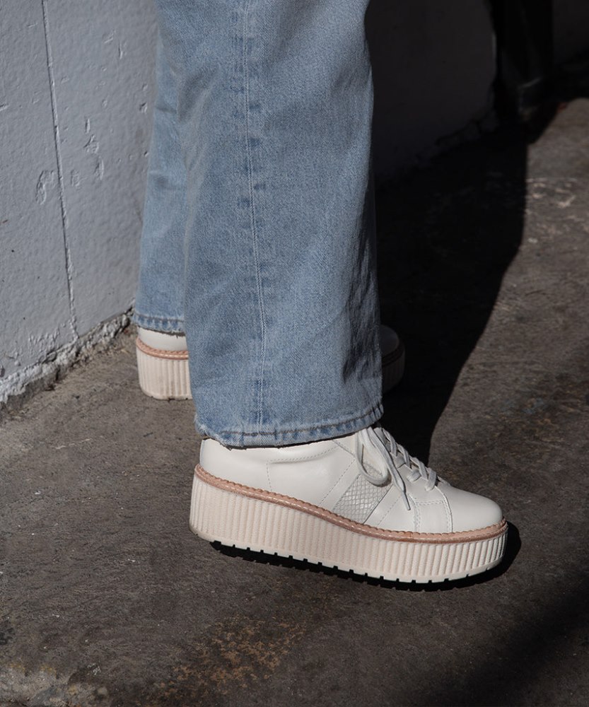 Dolce Vita Tiger Sneakers White Leather