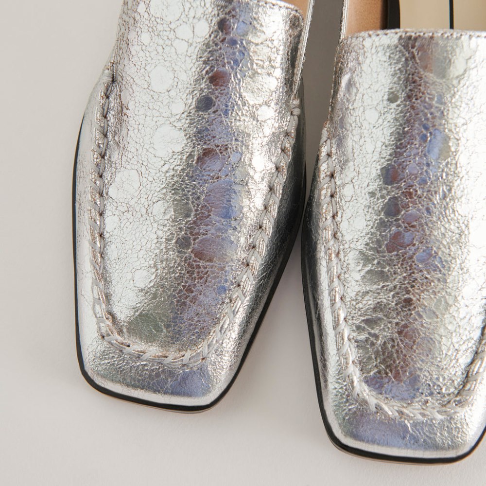 Dolce Vita Beny Flats Silver Distressed Leather