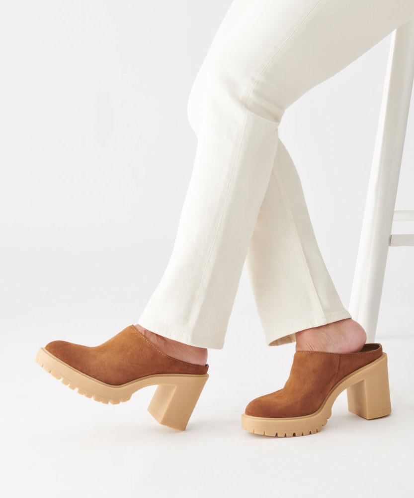 Dolce Vita Carry Heels Camel Suede