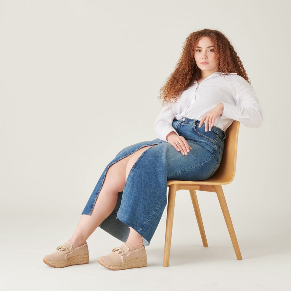 Dolce Vita Jhenee Espadrille Sneakers Dune Suede