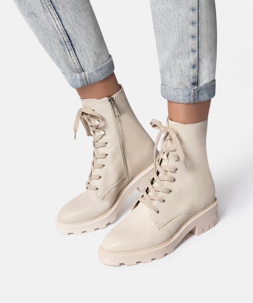 Dolce Vita Lottie Boots Ivory Leather