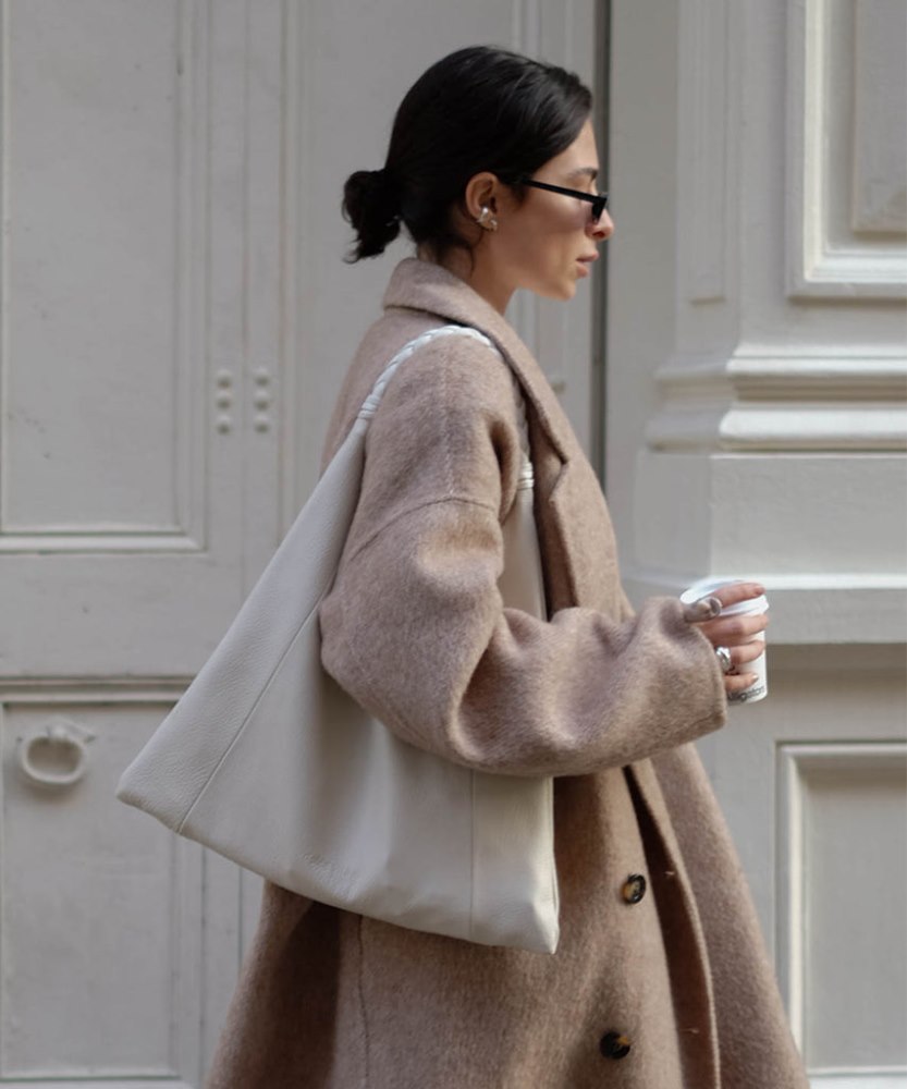 Dolce Vita Mia Tote Ivory Leather