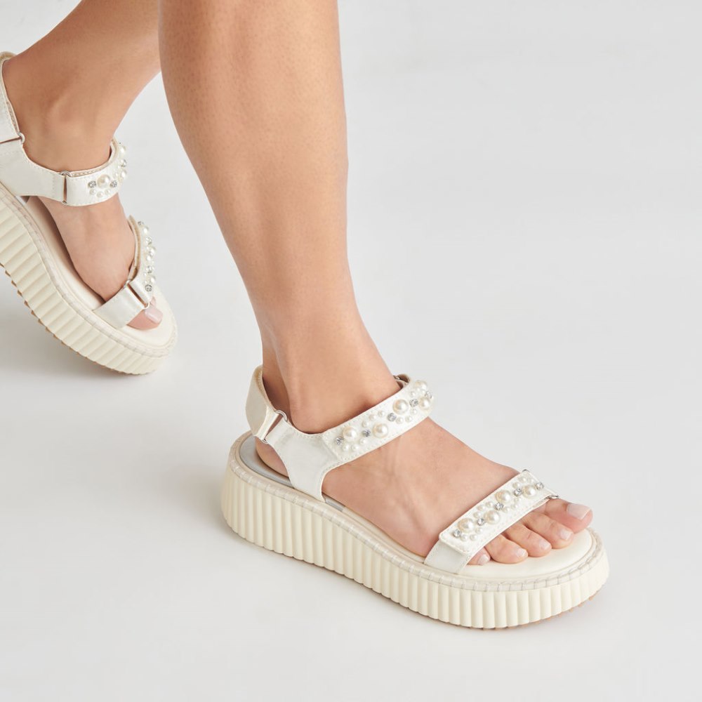 Dolce Vita Debra Pearl Sandals Vanilla Pearls