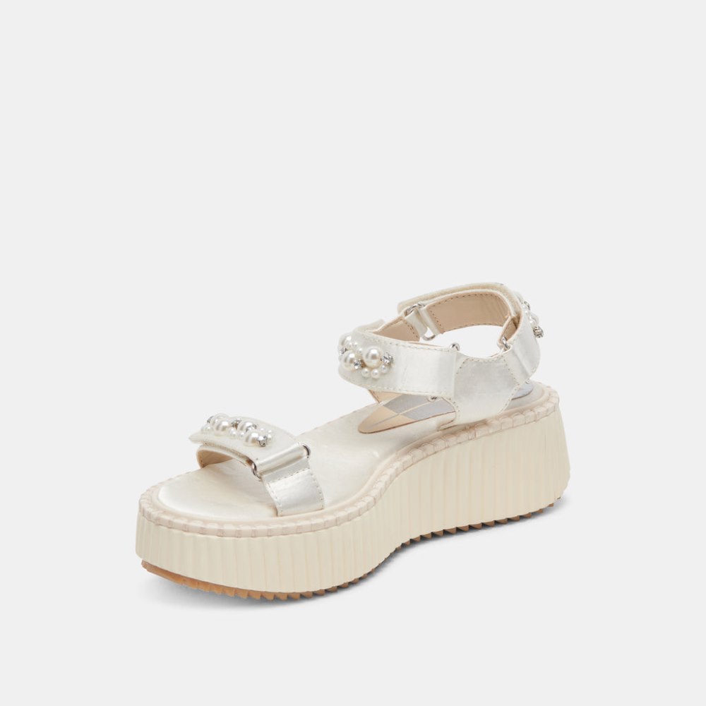Dolce Vita Debra Pearl Sandals Vanilla Pearls