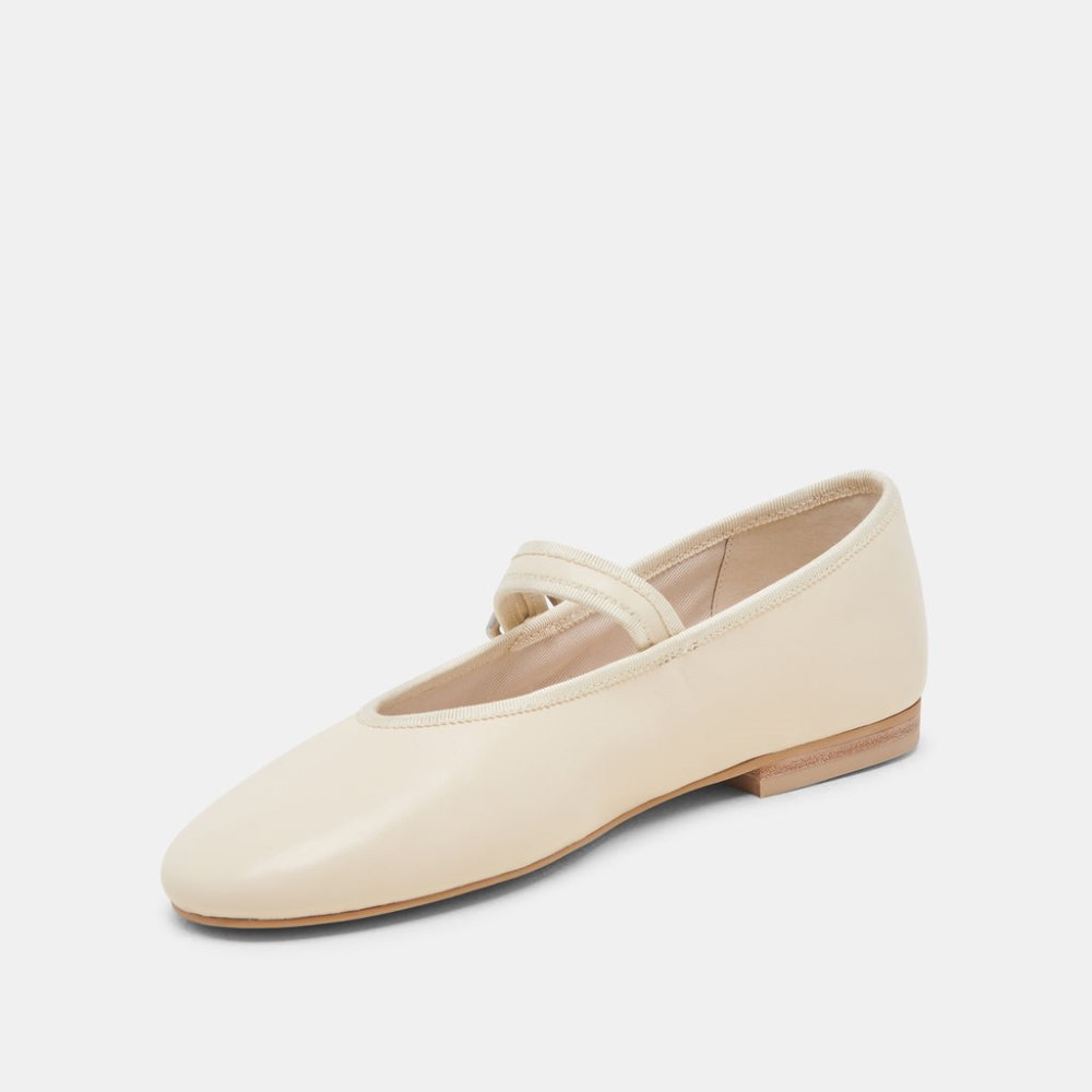 Dolce Vita Roslyn Ballet Flats Creme Leather