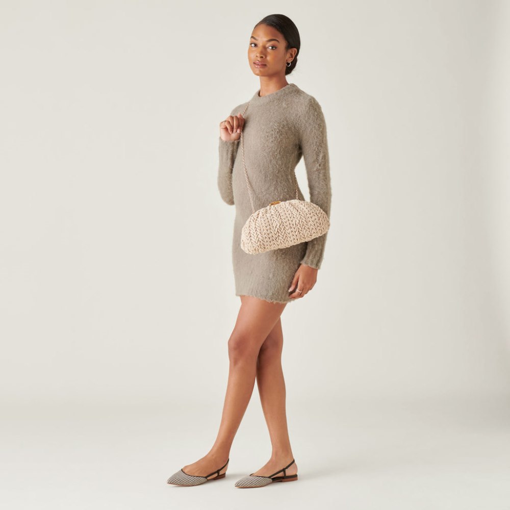 Dolce Vita Narah Flats Black Natural Raffia