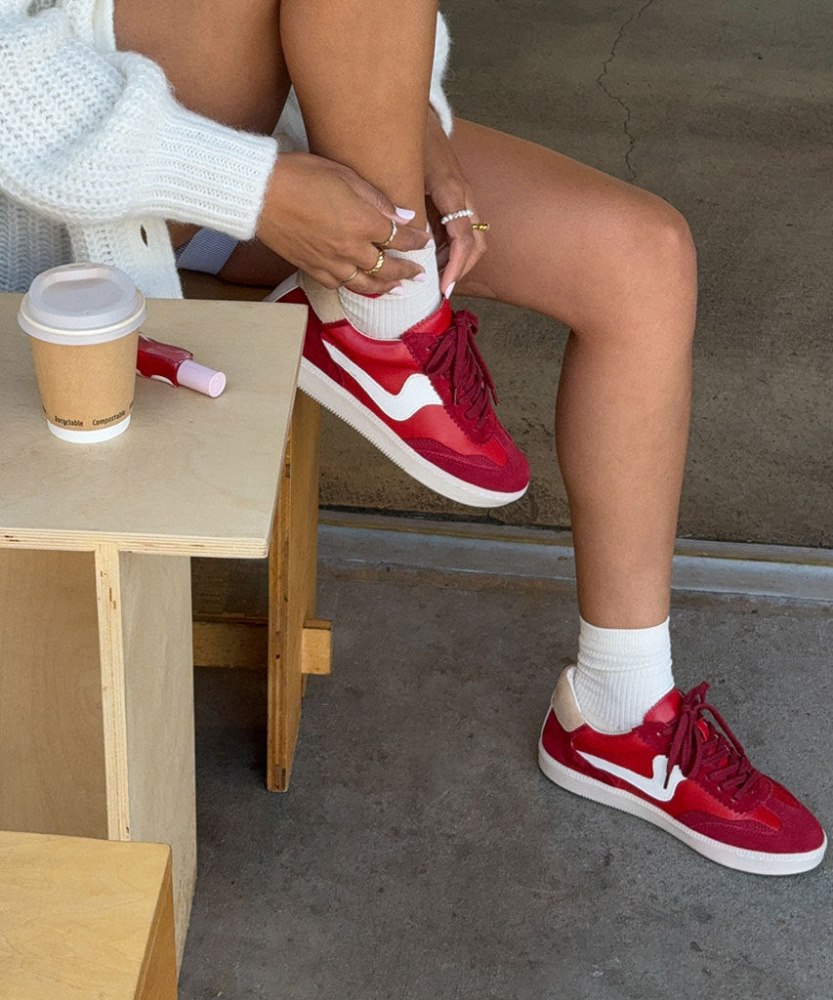 Dolce Vita Notice Sneakers Red Suede