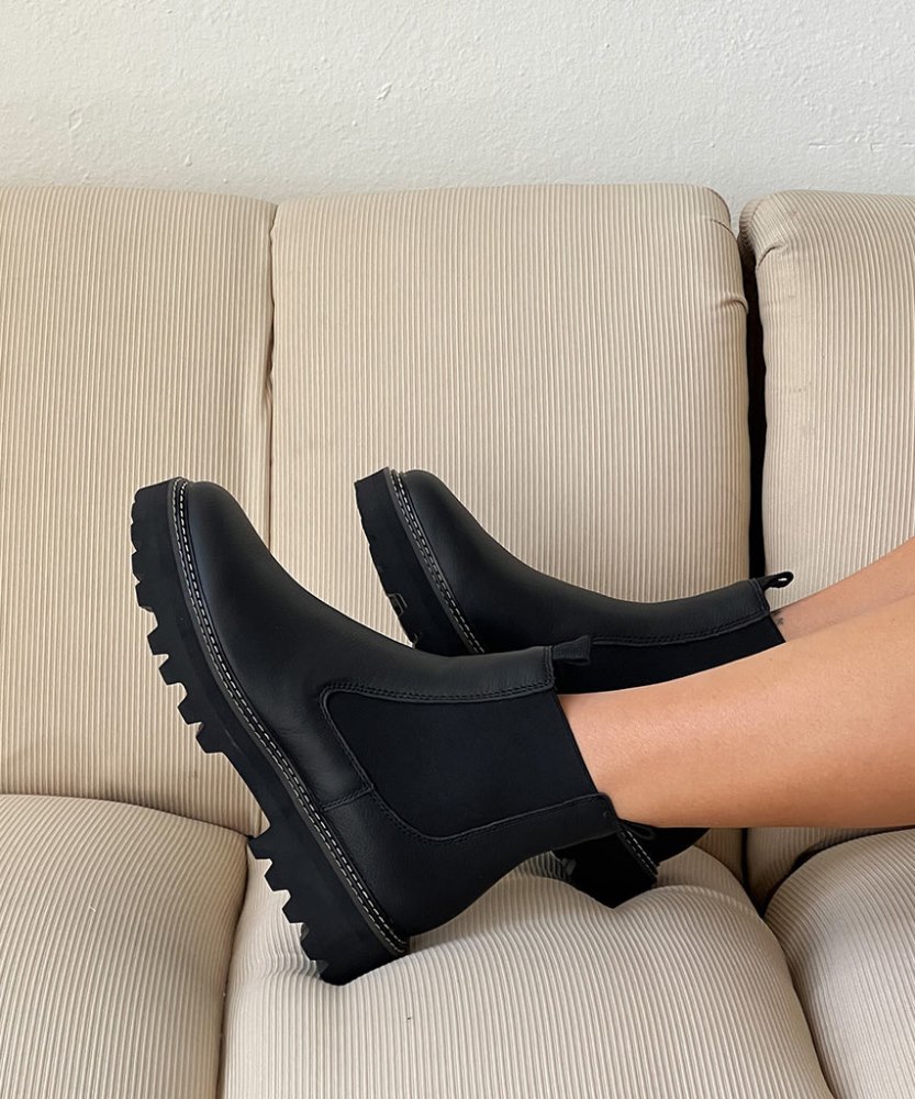 Dolce Vita Moana H2o Boots Black Leather