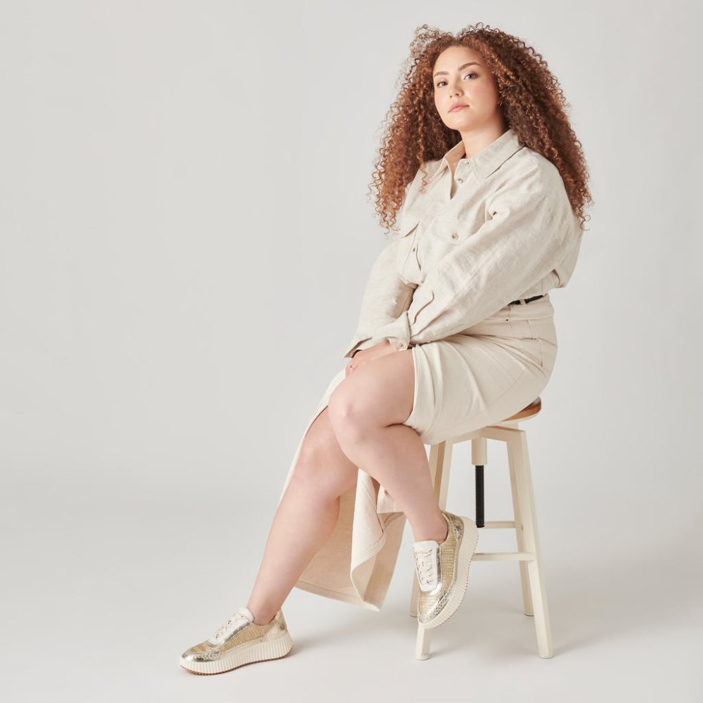 Dolce Vita Dolen Sneakers Gold Knit