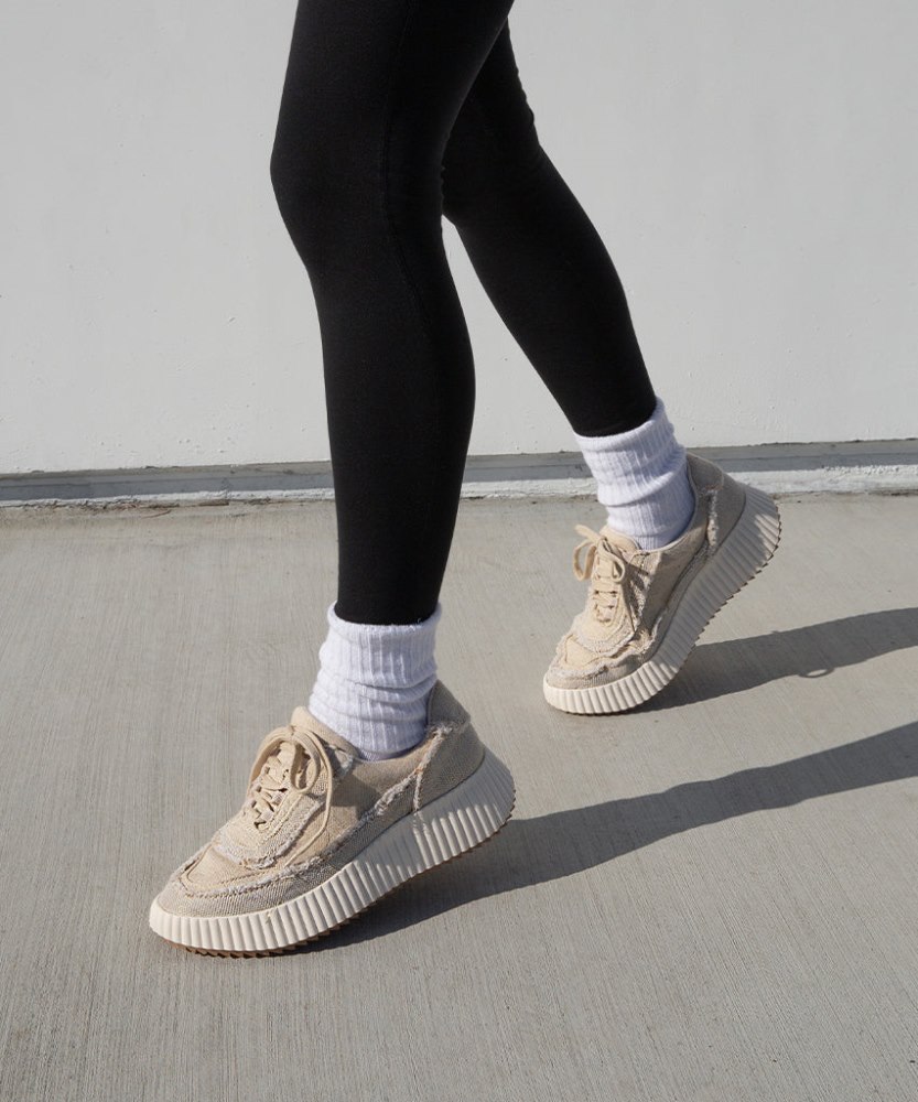 Dolce Vita Dolen Fray Sneakers Sand Canvas