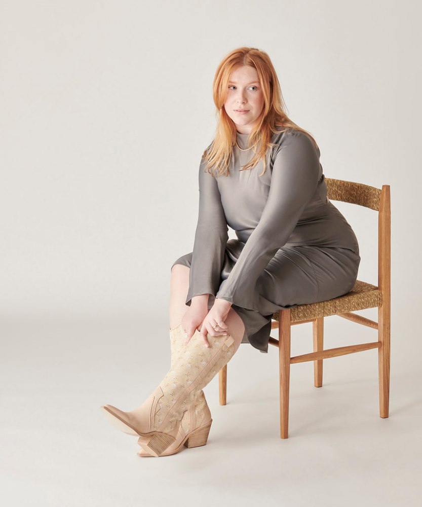 Dolce Vita Navene Boots Rose Multi Nubuck