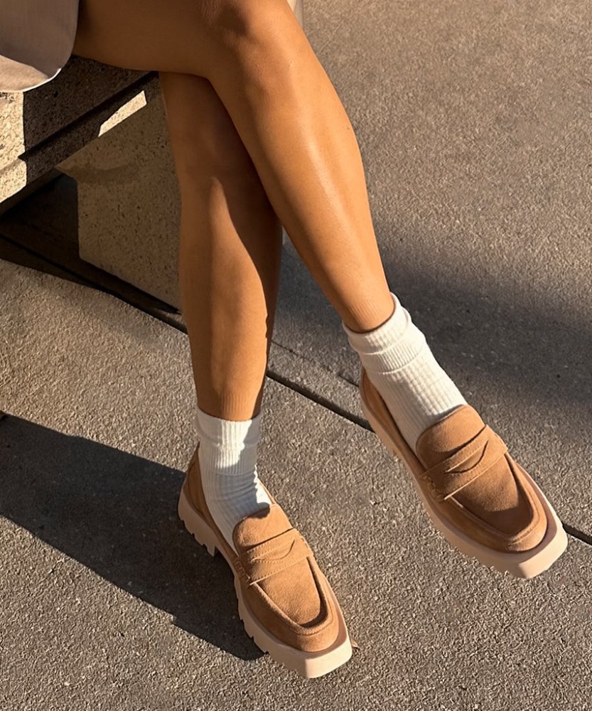 Dolce Vita Elias Flats Toffee Suede