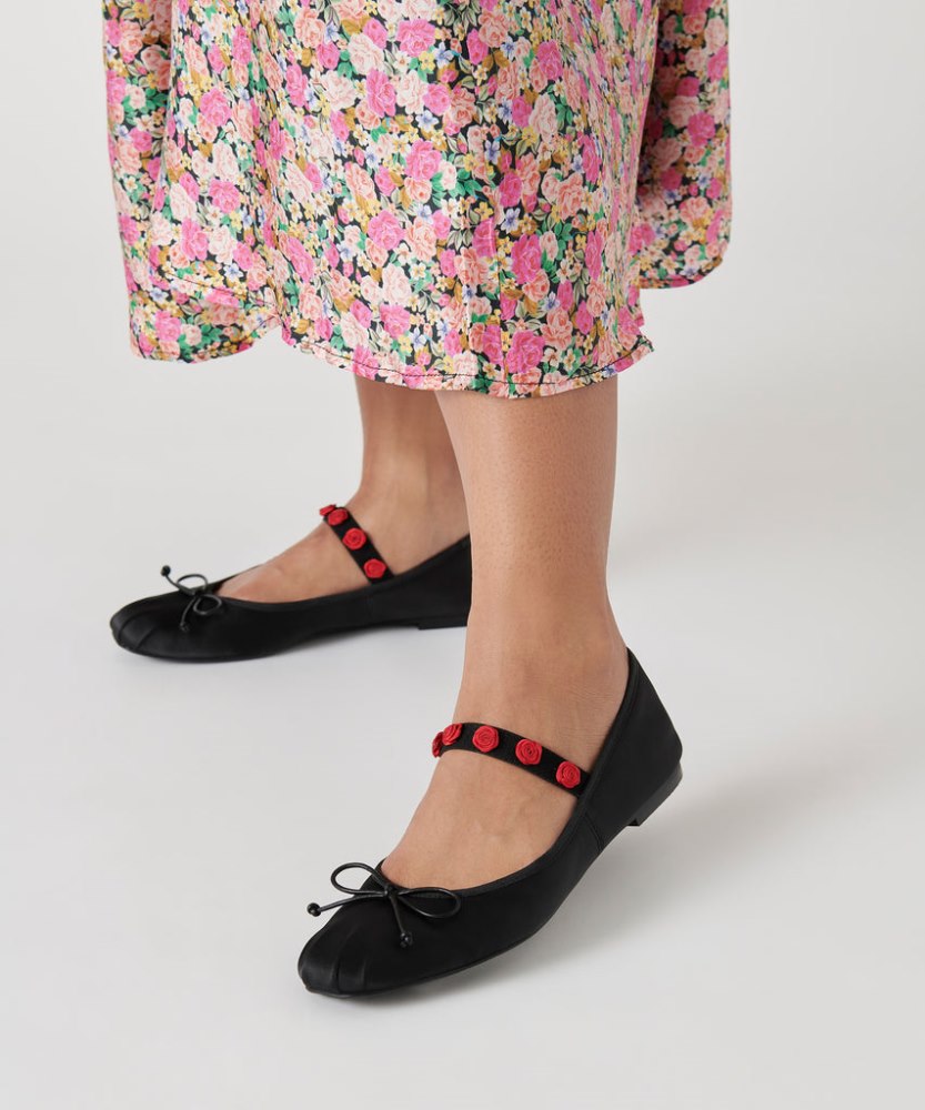 Dolce Vita Lilly Ballet Flats Black Multi Satin