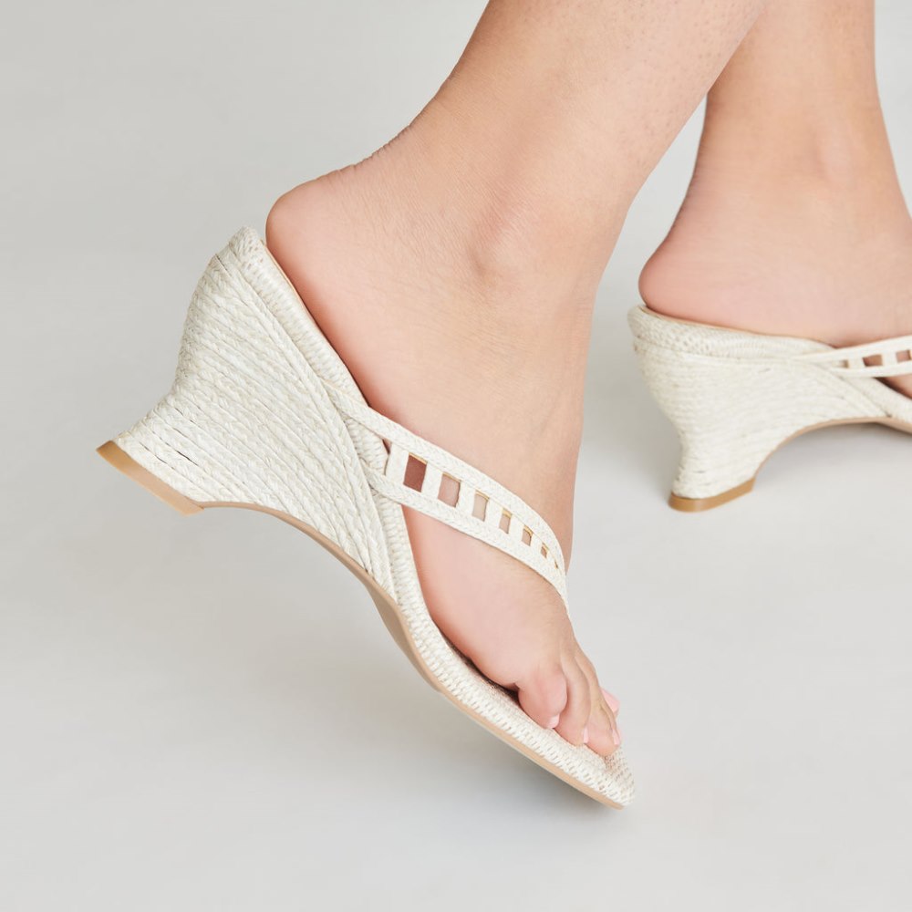 Dolce Vita Nullah Wedges Oatmeal Raffia