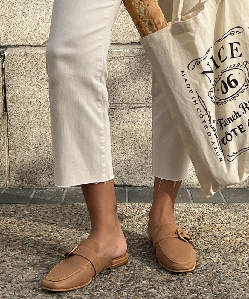 Dolce Vita Santel Flats Brown Leather