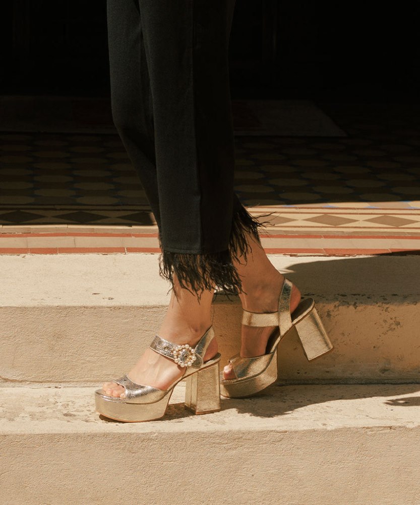 Dolce Vita Bobby Pearl Heels Vintage Gold Pearls