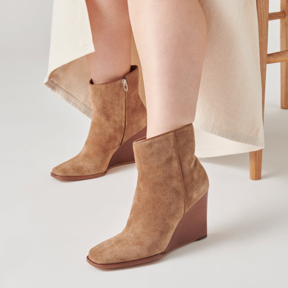 Dolce Vita Susann Wide Booties Chestnut Suede