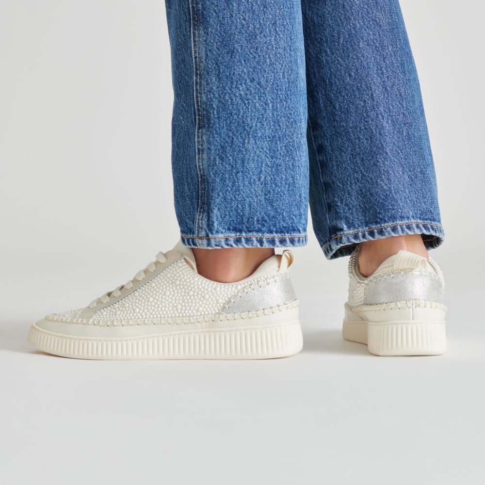 Dolce Vita Nicona Pearl Sneakers Vanilla Pearls